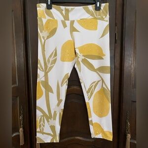 Society 6 lemon print on white cropped yoga pants GREAT brand great art! XL